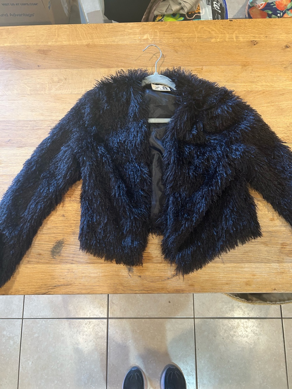 Vintage Faux Fur Shaggy Cropped Jacket - Black